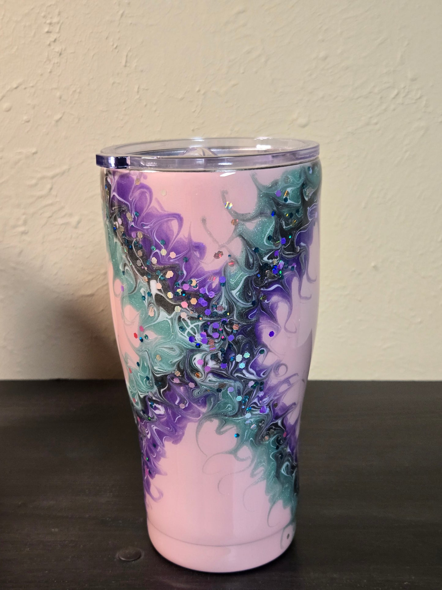 30oz Modern Curve Bougie Butterfly